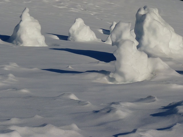雪 雪堆 成堆的雪 - 上的免费照片