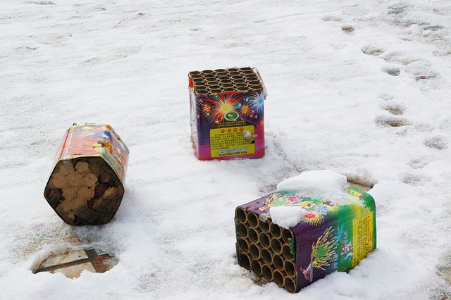 烟花 鞭炮 冬天 - 上的免费照片