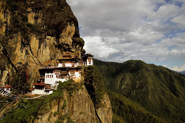 寺庙 修道院 悬崖 - 上的免费照片
