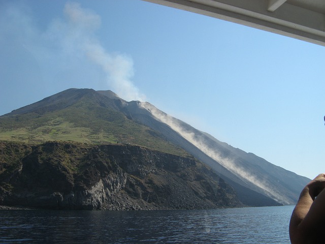 西西里 龙博 火山 - 上的免费照片