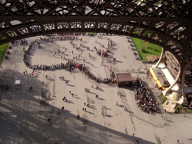 埃菲尔铁塔 巴黎 游客 - 上的免费照片