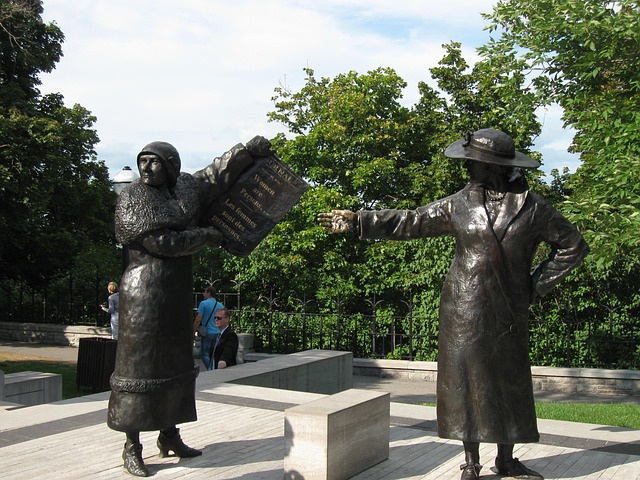 雕像 女性 纪念碑 - 上的免费照片