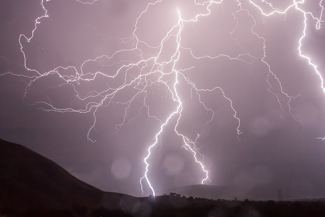 闪电 风暴 天气 - 上的免费照片