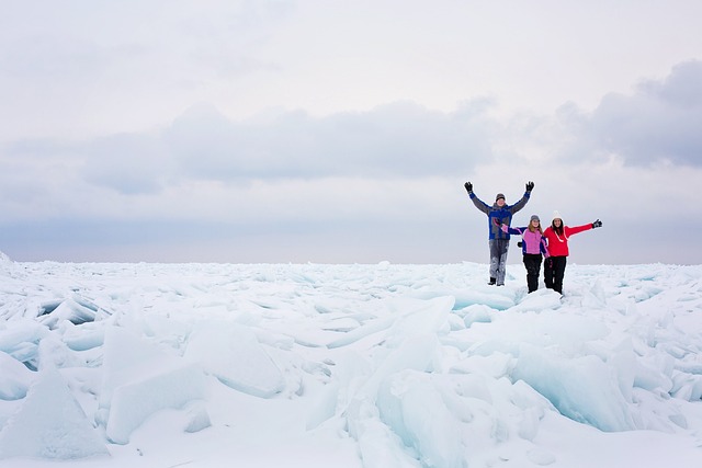 休伦湖 冻结 人们 - 上的免费照片
