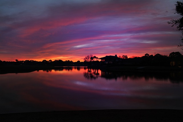 高尔夫球场上的日落 蓬特韦德拉海滩 佛罗里达 - 上的免费照片
