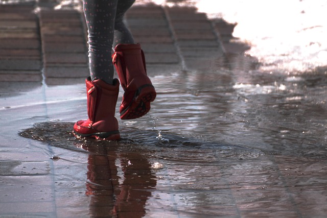 靴子 溅 雨 - 上的免费照片