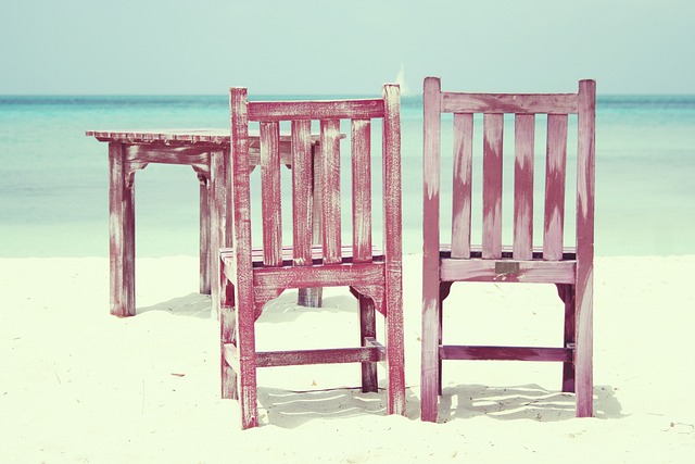 海滩 椅子 海 - 上的免费照片