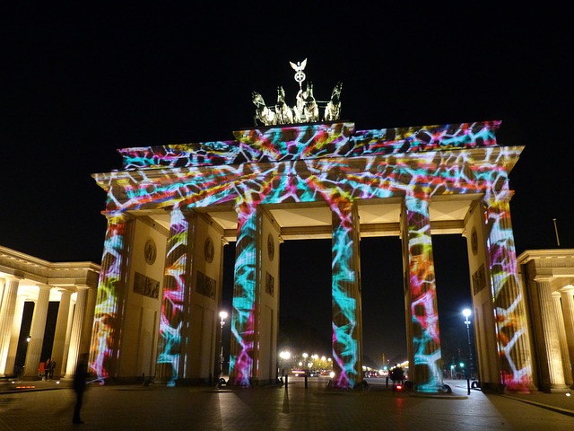 柏林 正面 艺术灯 - 上的免费照片