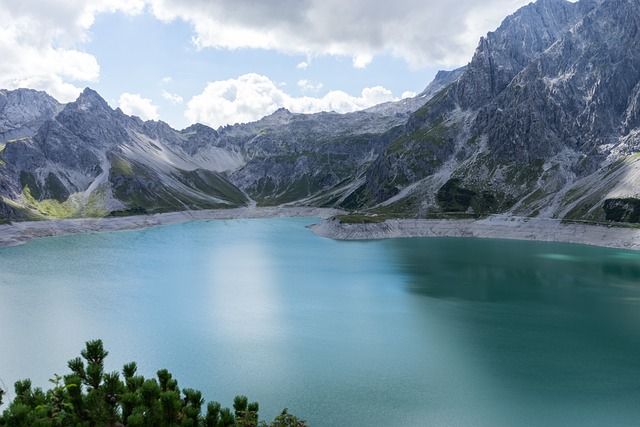 高山湖泊 水库 山 - 上的免费照片