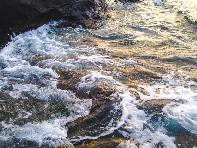 浪花 浪涛 海水 - 上的免费照片