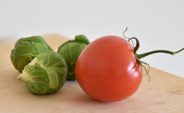 抱子甘蓝 番茄 健康 - 上的免费照片