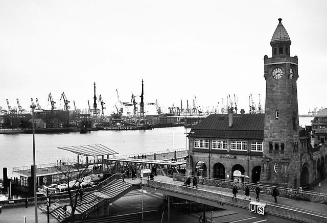 Landungsbrücken 汉堡港 水平塔 - 上的免费照片