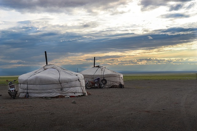 蒙古 蒙古包 草原 - 上的免费照片