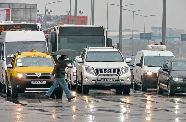 汽车 天气 雨 - 上的免费照片