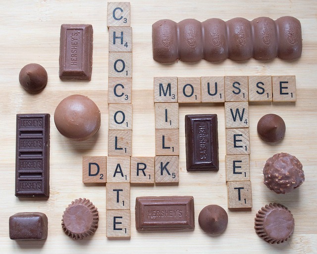 拼字游戏 巧克力 黑巧克力 - 上的免费照片