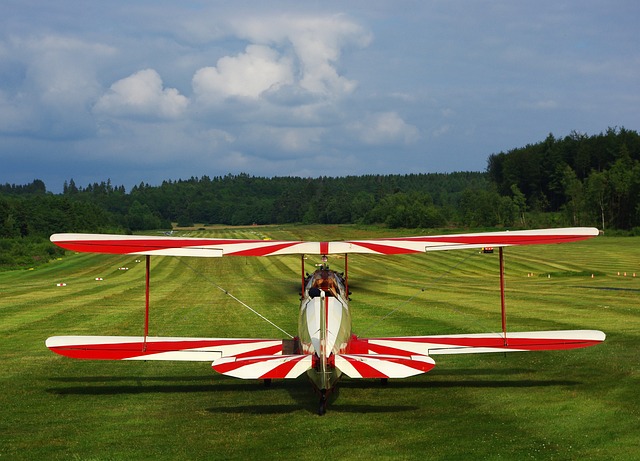 运动飞机 飞机 跑道 - 上的免费照片