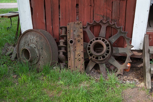 生锈的轮子 木棚 谷仓 - 上的免费照片