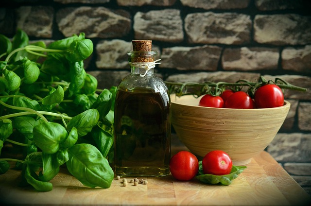 橄榄油 番茄 罗勒 - 上的免费照片