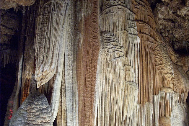 洞穴 梅拉梅克洞穴 杰西·詹姆斯 - 上的免费照片