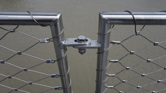 金属丝 管子 栏杆 - 上的免费照片