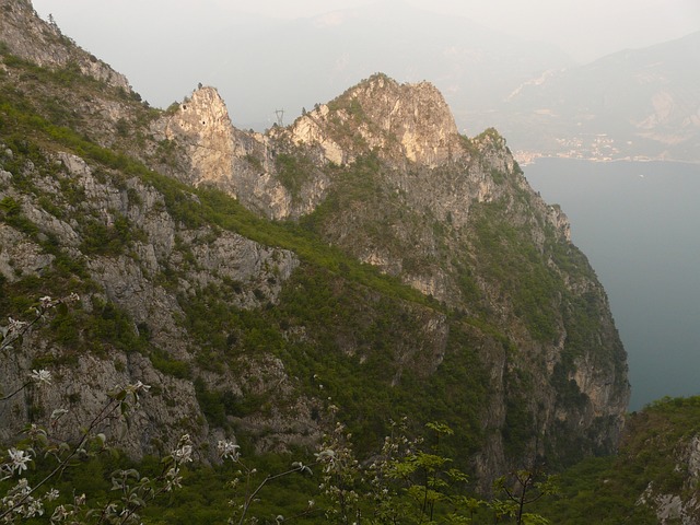 山 加尔达 远足之旅 - 上的免费照片