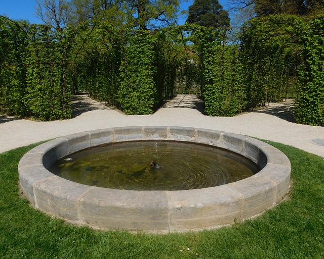 喷泉 迷宫 绿色 - 上的免费照片