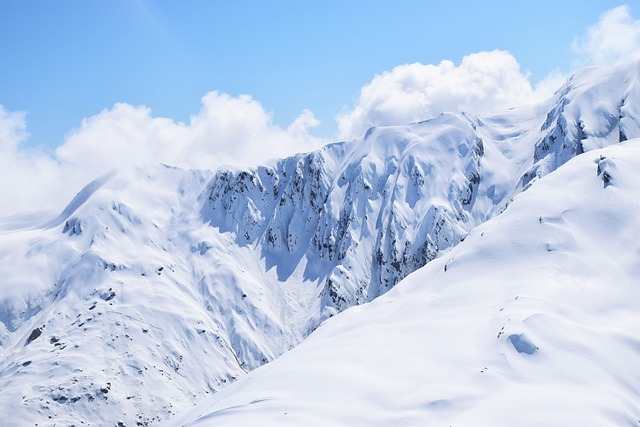 山 下雪的 峰 - 上的免费照片