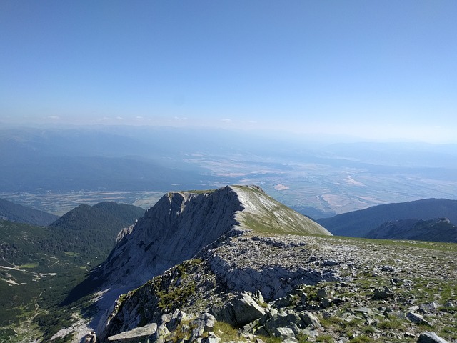 高山 皮林山 岩石 - 上的免费照片