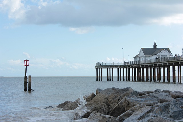 海滩 Southwold 海洋 - 上的免费照片