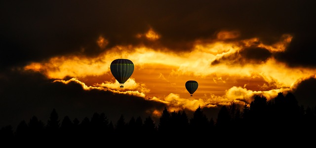 热气球 飞行 日落 - 上的免费照片