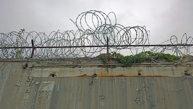 剃刀线 监狱 栅栏 - 上的免费照片