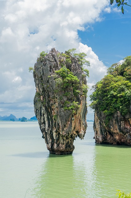 石灰岩悬崖 攀牙湾 景观 - 上的免费照片