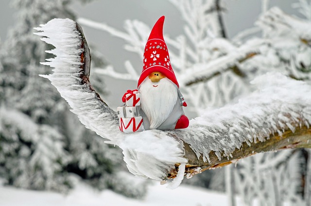 圣诞老人 塑像 雪 - 上的免费照片