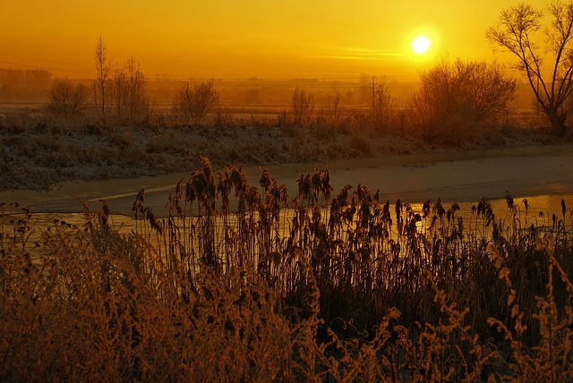 河 冬季 日落 - 上的免费照片