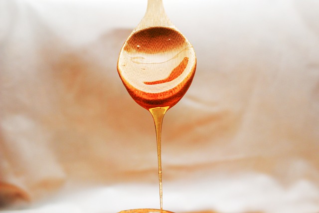 蜂蜜 流动 勺子 - 上的免费照片