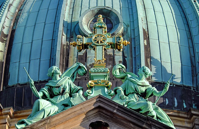 柏林大教堂 圆顶 叉 - 上的免费照片