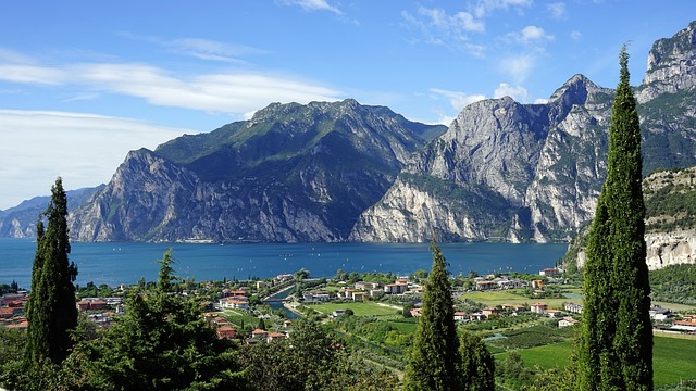 加尔达 Lago Di Garda 湖 - 上的免费照片