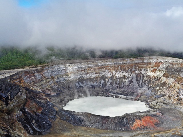 火山 Poa 哥斯达黎加 - 上的免费照片