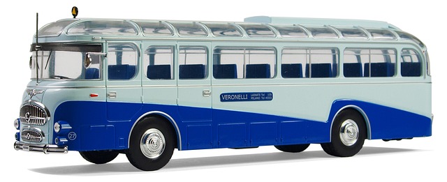 模型巴士 造型 蓝旗亚Esatau Bianchi - 上的免费照片