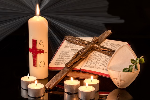 复活节 复活节蜡烛 叉 - 上的免费照片