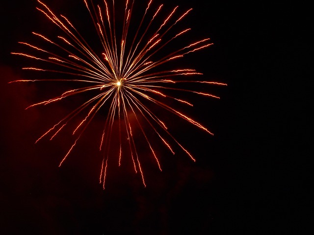 烟花 显示 新的一年的平安夜 - 上的免费照片