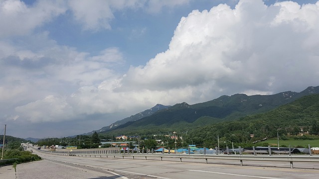 加平台 47高速公路 - 上的免费照片