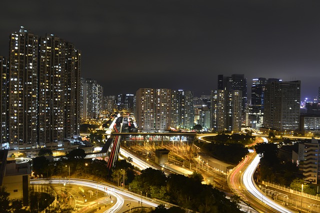 香港 夜晚 轻铁 - 上的免费照片