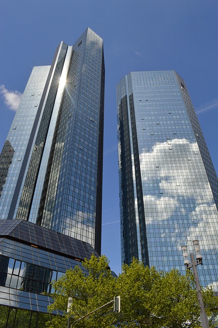 德意志银行 摩天大楼 天空 - 上的免费照片