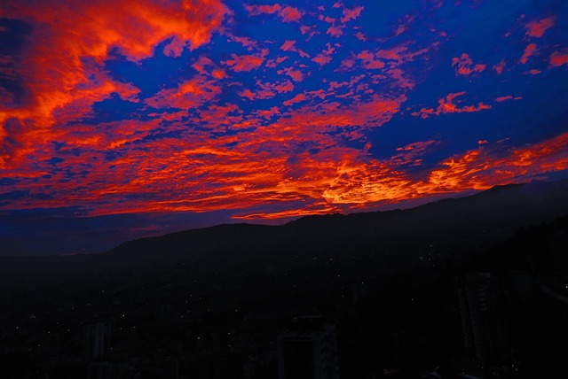 麦德林 Envigado 日出 - 上的免费照片