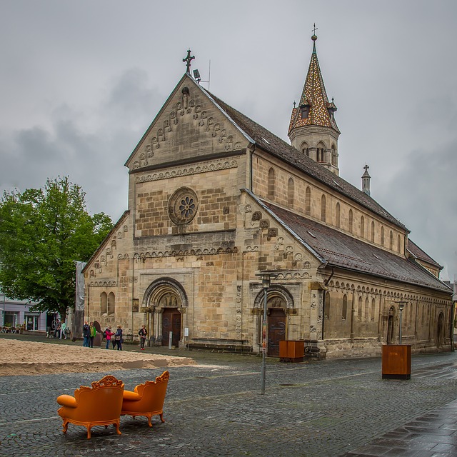 Johanniskirche 施瓦本格明德 罗马式 - 上的免费照片