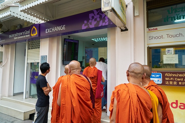 佛教徒 橙色的 男性 - 上的免费照片