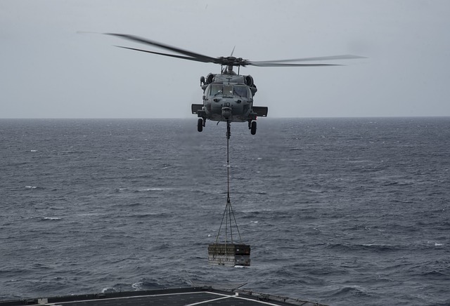 Mh-60年代的海鹰 尘土飞扬的狗直升机的海 Usn - 上的免费照片