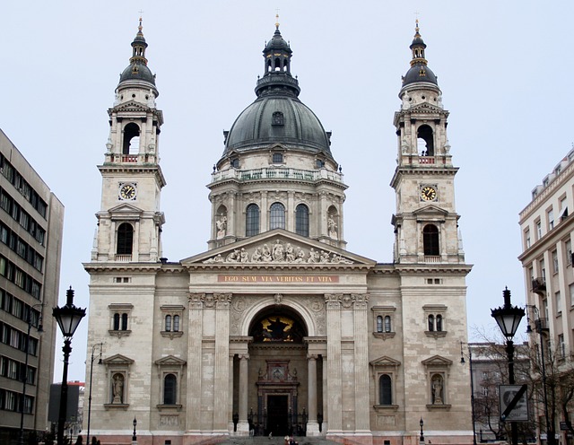 圣斯蒂芬大教堂 匈牙利布达佩斯 结构 - 上的免费照片