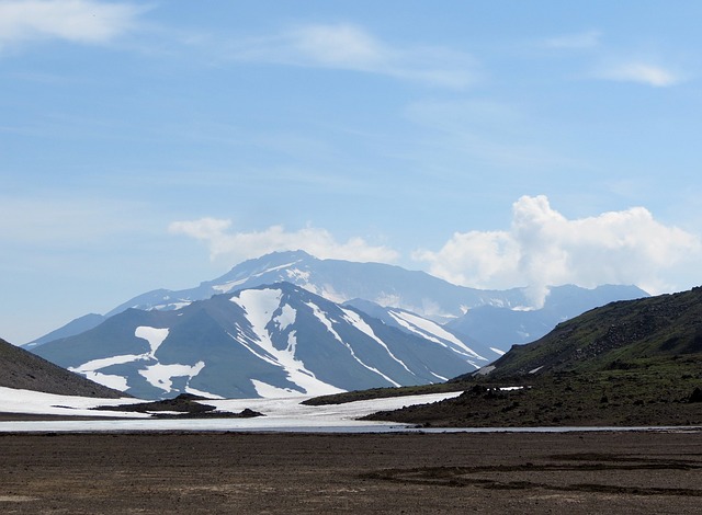 该Mutnovsky火山 蒸气排放 山地高原 - 上的免费照片